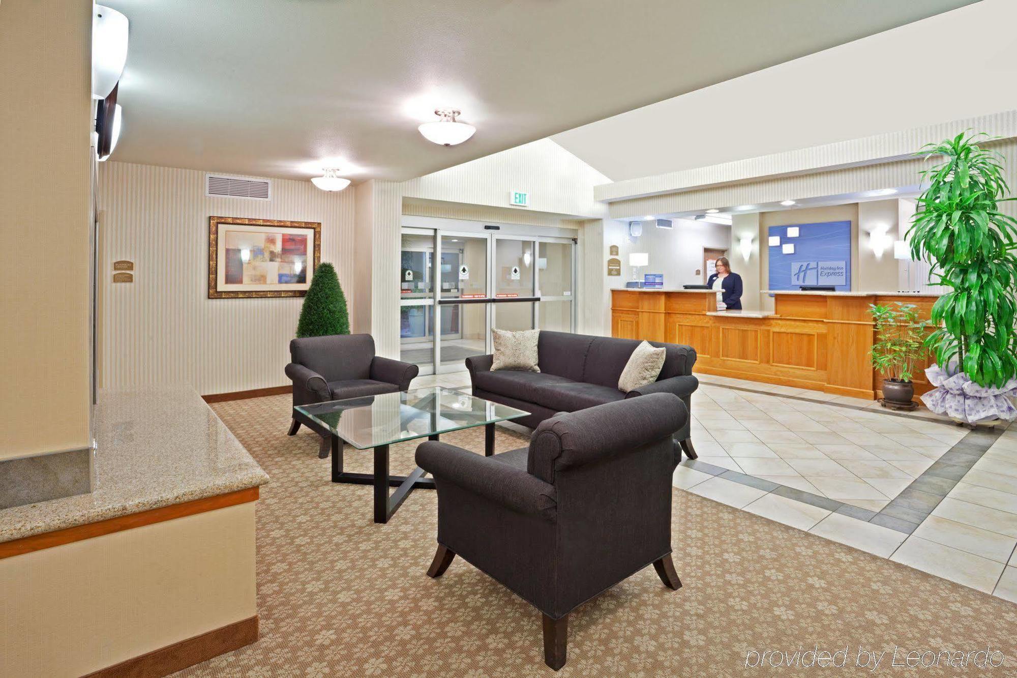 Holiday Inn Express & Suites Lacey - Olympia By Ihg Ngoại thất bức ảnh