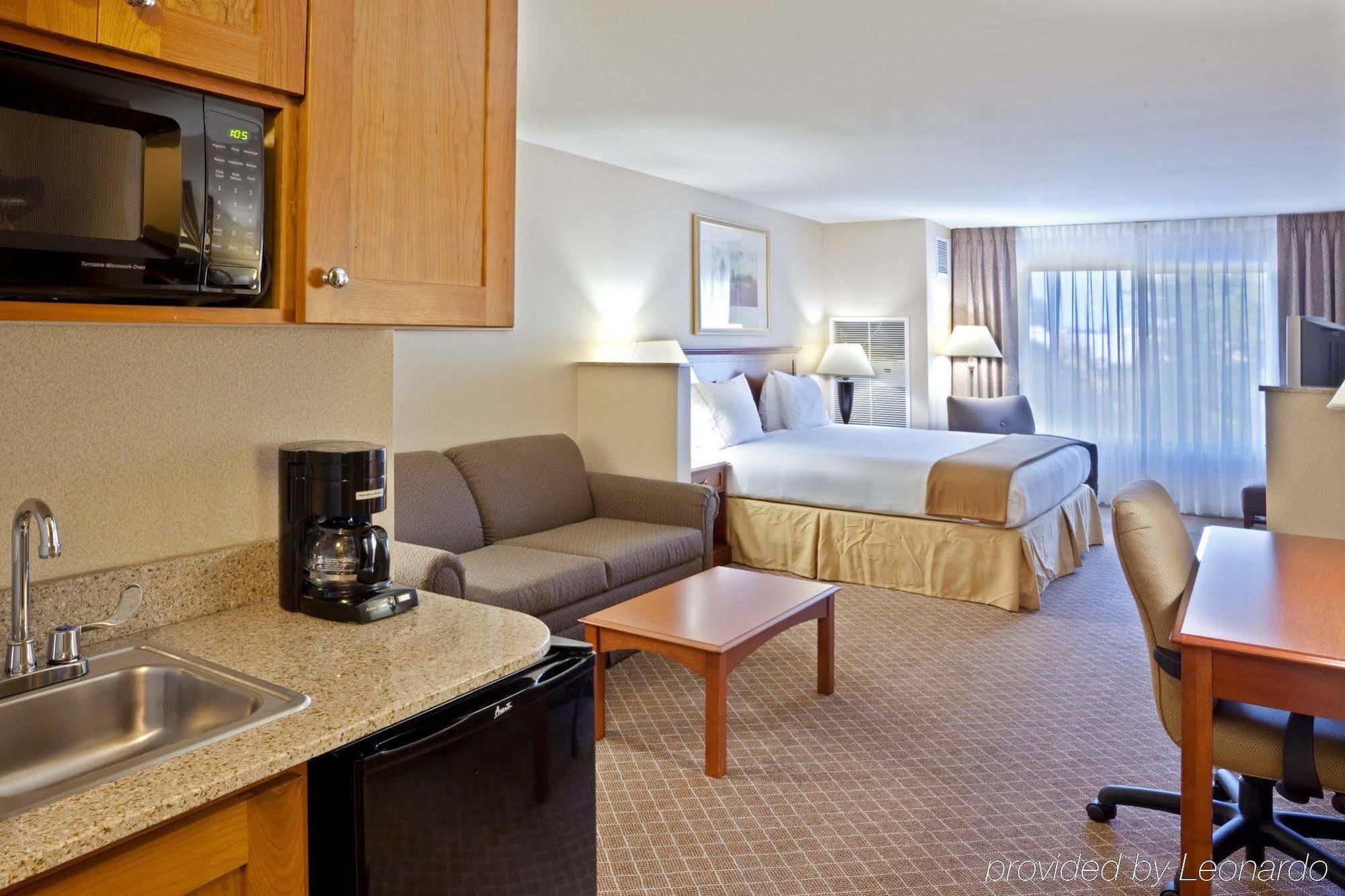 Holiday Inn Express & Suites Lacey - Olympia By Ihg Phòng bức ảnh
